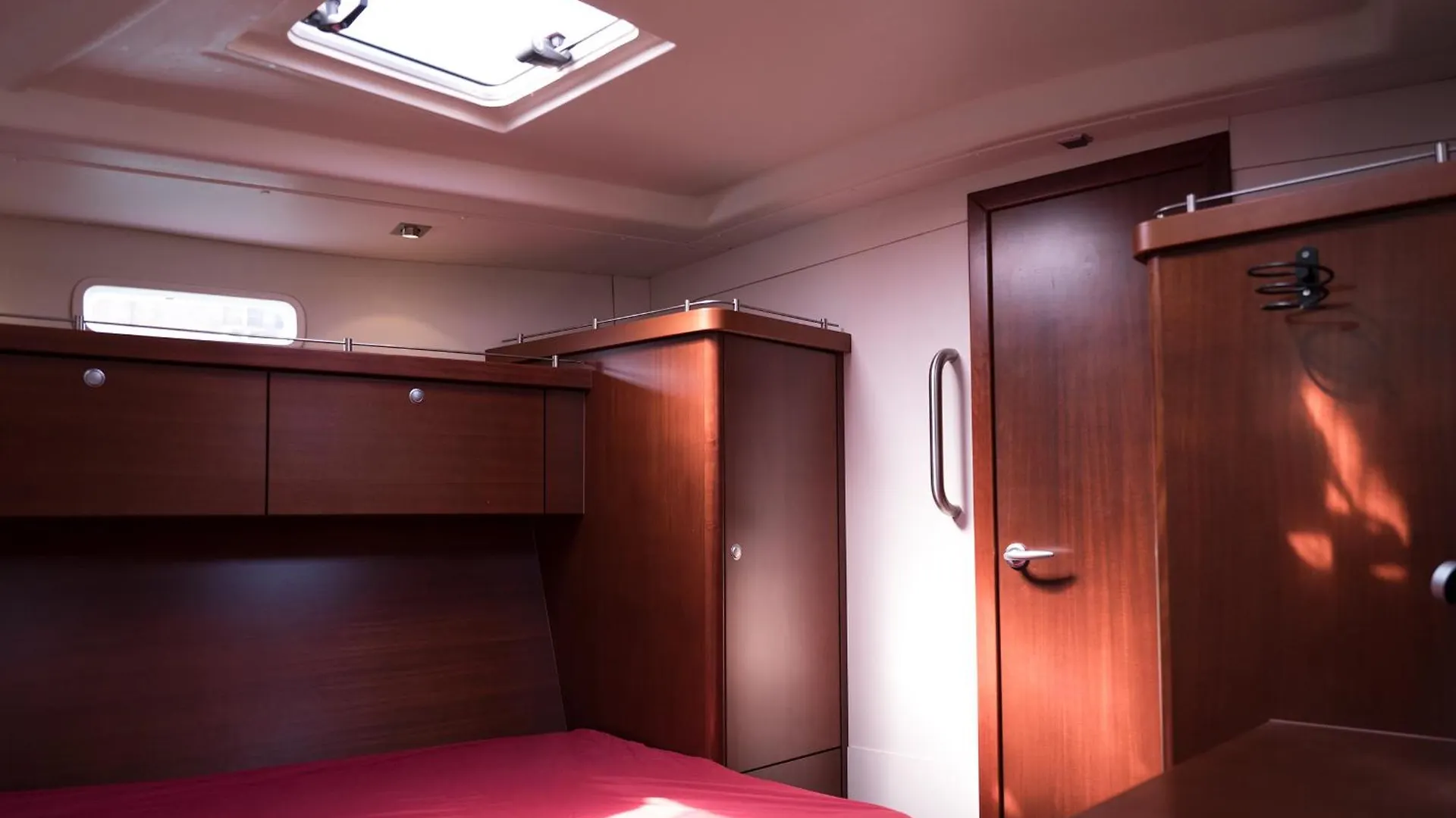 Hop Aboard! Sailing Excursion Included In Benátky Botel